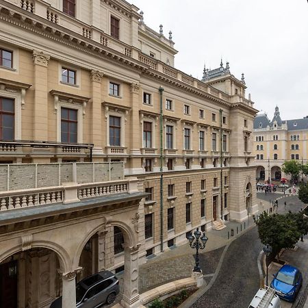 D8 Sphinx Apartman Budapest Exteriör bild